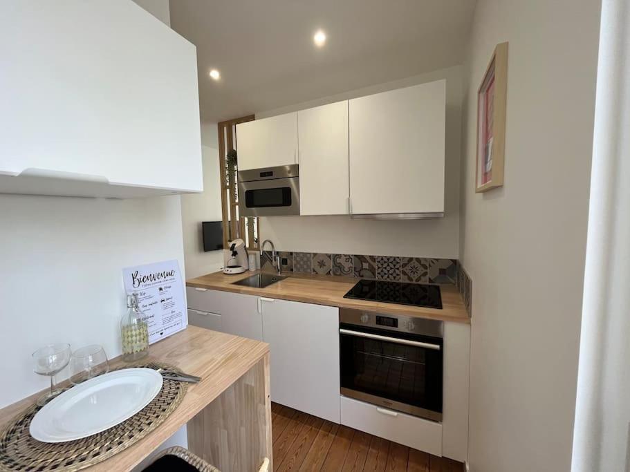 Studio Au Coeur De Caen-Renove Apartamento Exterior foto